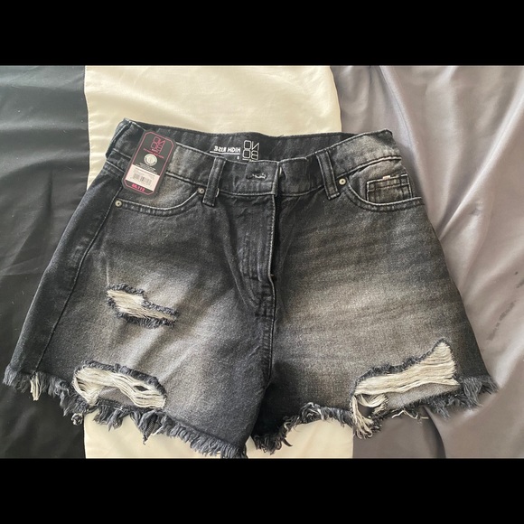 High rise jean shorts - Picture 1 of 2